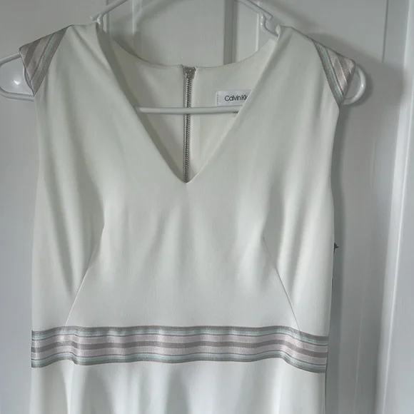 👗 NWT Calvin Klein Dress 👗 - Picture 2 of 5
